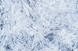 Crystal Clear Ice Formation Drucke: Detail of an ice floe