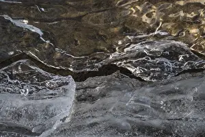 Scandinavian Ice Patterns Drucke: Ice structures on a rock, Storsjon