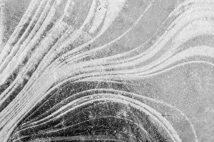 Nature Beauty Images Drucke: Ice structures on the water surface