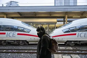 Mountainous Landscape Germany Drucke: ICE train on the platform in Essen Central Station