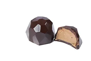 Appetizing Dessert Drucke: Image of appetizing chocolate candy isolated on white