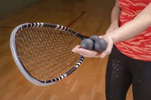 Fitness Sportswear Drucke: Image of racket and three squash balls