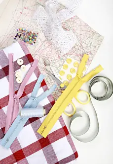 Plain Colored Background Drucke: Image of sewing items on a white background