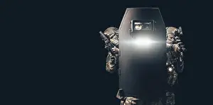 Online Gaming Technology Drucke: Image of three soldiers in a shooting computer game