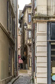 Traditional European Architecture Drucke: Impression of Troyes