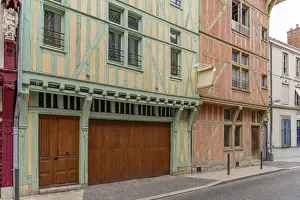 French Cityscape Drucke: Impression of Troyes