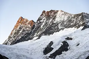 Bernese Alps Switzerland Drucke: Impressive high-alpine landscape