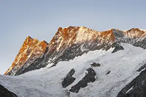 Bernese Alps Switzerland Drucke: Impressive high-alpine landscape