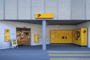 European Postal Service Drucke: Incoming mail with mailbox and My Post 24 machine