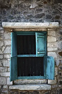 Traditional Indian Architecture Drucke: Indian window with blinds
