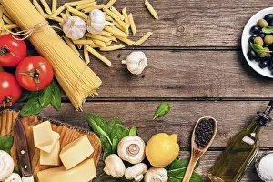 Flat Lay Studio Shots Drucke: Ingredients for spaghetti with basil