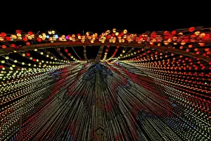 Laval Light Show Drucke: Inside the illumi tree, light show