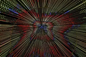 Bilder Datiert 20. Januar 2024: Im Inneren des ILLUMI Baum, Lichtshow.
