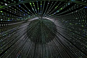 Bilder Datiert 20. Januar 2024: Innerhalb des illumi Baumes, Lichtshow.