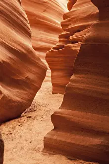 Orange Sandstone Waves Drucke: Interior of Antelope Canyon, woderful orange waves made of stone