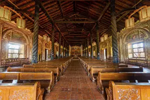 Drucke von Innenraum der Mission von Concepcion, UNESCO-Site Jesuitenmissionen von Chiquitos, Bolivien Bolivien Kulturerbestätten Drucke: Innenraum der Mission von Concepción.