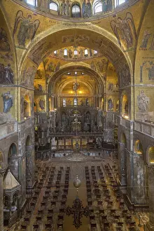 Cultural Monument Italy Drucke: Interior of St. Mark's Cathedral