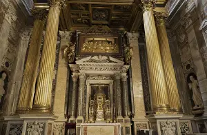 Deserted Christian Church Drucke: Interior view, Lateran Basilica