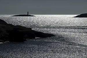 Swedish Archipelago Islands Drucke: Island with a lighthouse, archipelago