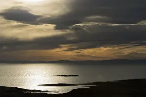 Atmospheric Travel Photography Drucke: Islands and archipelago, dramatic light atmosphere
