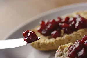 Breakfast Treats Drucke: Jam on a bread knife