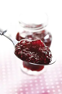 Food Studio Photography Drucke: Jam on a spoon