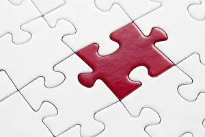 Empty Uninhabited Scene Drucke: Jigsaw Puzzle Wit One Red Piecce