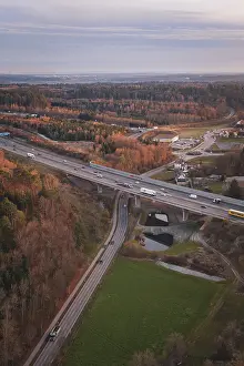 Long Distance Traffic Germany Drucke: Junction of roads surrounded by forests