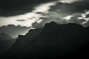 Cloudy Mountain Range Drucke: Karwendel mountains at night with dramatic clouds