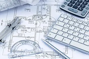 Residential Building Renovation Drucke: A key to a flat lies on a house plan