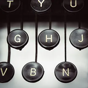 Empty Studio Background Photo Drucke: Keys with letters of an old typewriter
