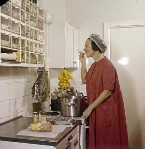 Scandinavian Food Photography Drucke: In the kitchen 1960s
