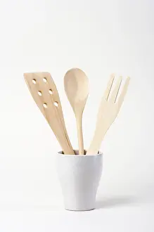 Wooden Spoon Close Up Drucke: Kitchen implements