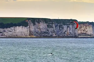 Western Europe Landscape Photos Drucke: Kitesurfers in front of high cliffs