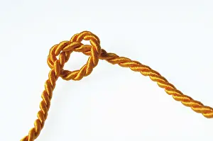 Indoor Still Life Drucke: Knotted rope