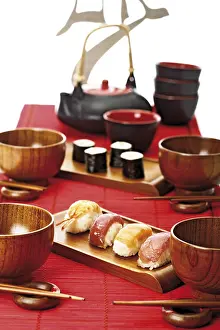 Fish Dish Photography Drucke: Laid table with sushi