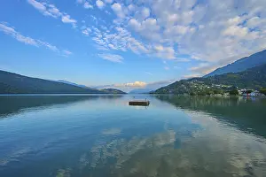 Lake Millstatt Reflection Drucke: Lake, reflection, bathing raft
