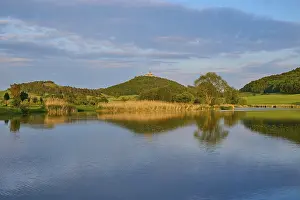 German Castle Landscape Photography Drucke: Lake in spring with castle at sunset
