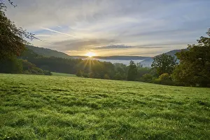 Cloudy Morning Atmosphere Drucke: Landscape, meadow, forest, clouds