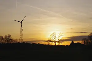 Winter Evening Atmosphere Drucke: Landscape, wind generator, sunset