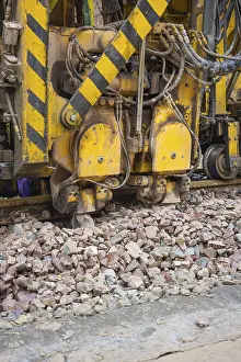 European Construction Work Drucke: Large construction machine in use