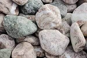 Filling The Format Images Drucke: Large pebbles