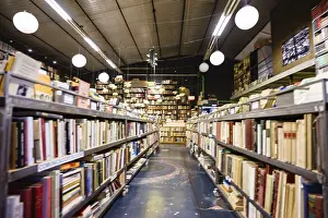 Gerahmter Druck : Das größte zweithandige Buchladen in Spanien. Gerahmter Druck : Das größte zweithandige Buchladen in Spanien.