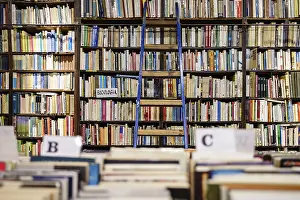 El Siglo Sant Cugat Del Valles Drucke: The largest second-hand bookstore in Spain