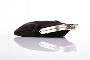 Isolated Studio Background Photos Drucke: Leather purse