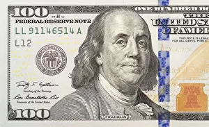 New US Currency Design Drucke: Left half of the newly designed (U)