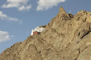 Ancient Architecture Drucke: From below Leh Palace, perched on rugged cliffs