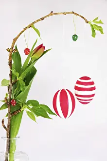 European Easter Traditions Drucke: Still life with Easter eggs, Germany