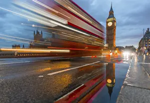 London Double Decker Bus Drucke: Light traces, double-deck bus, Westminster Bridge