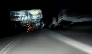 Long Exposure Road Traffic Drucke: Light trails on a highway